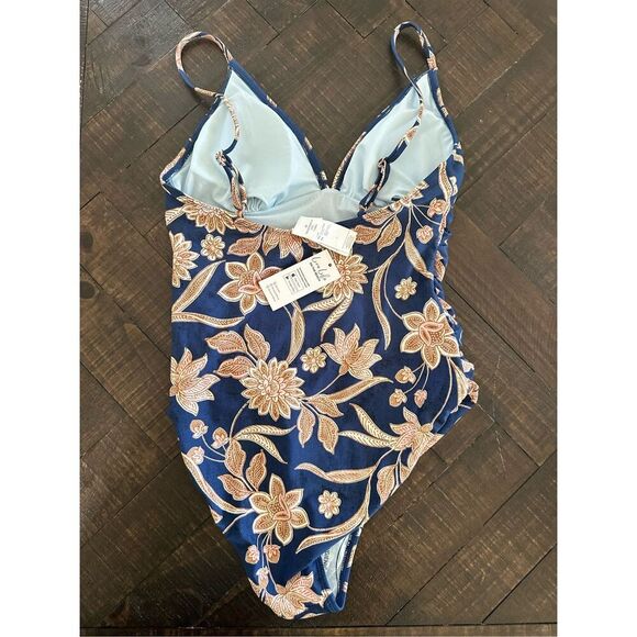 Cupshe Paisley Blue and Tan One Piece Tummy Control Swimsuit Size Medium - Picture 5 of 5